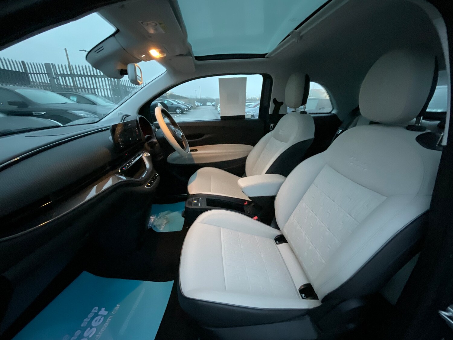 Used Fiat 500e 2023 for sale - 77473164: Photo 12