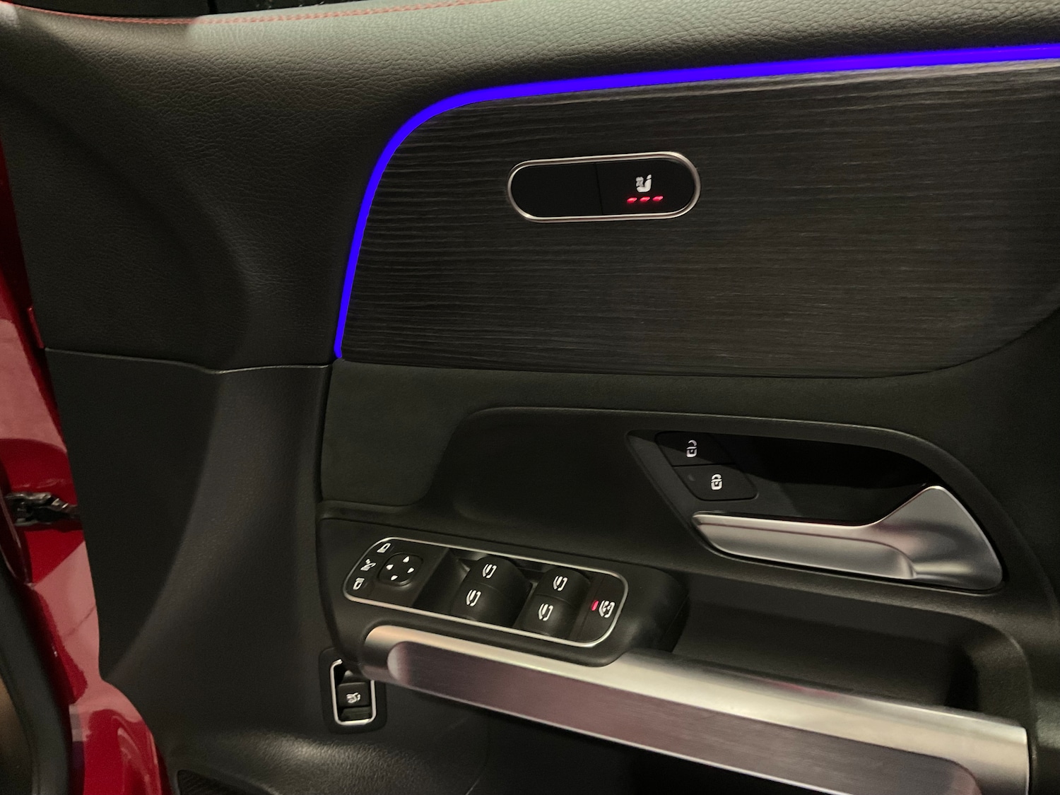 Used Mercedes-Benz EQB 2023 for sale - 76324040: Photo 28