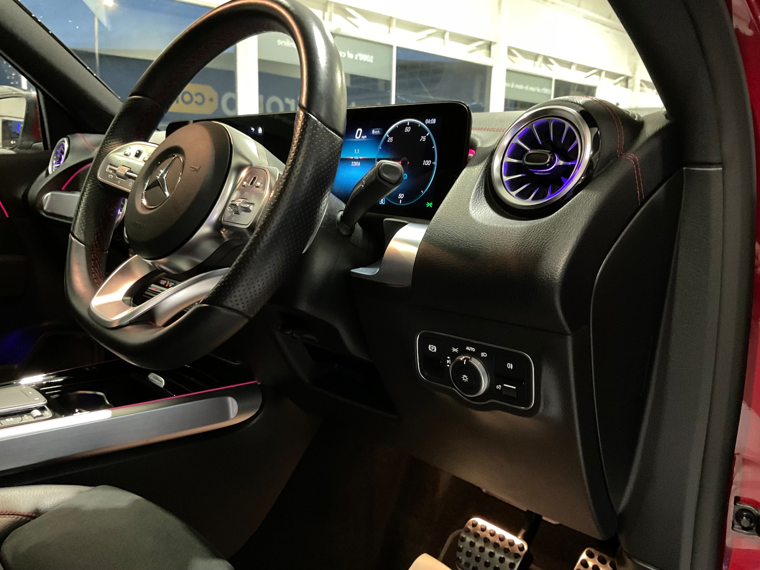 Used Mercedes-Benz EQB 2023 for sale - 76324040: Photo 30