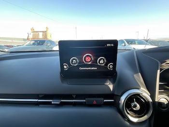 Used Mazda Mazda2 2023 for sale - 77914337: Photo