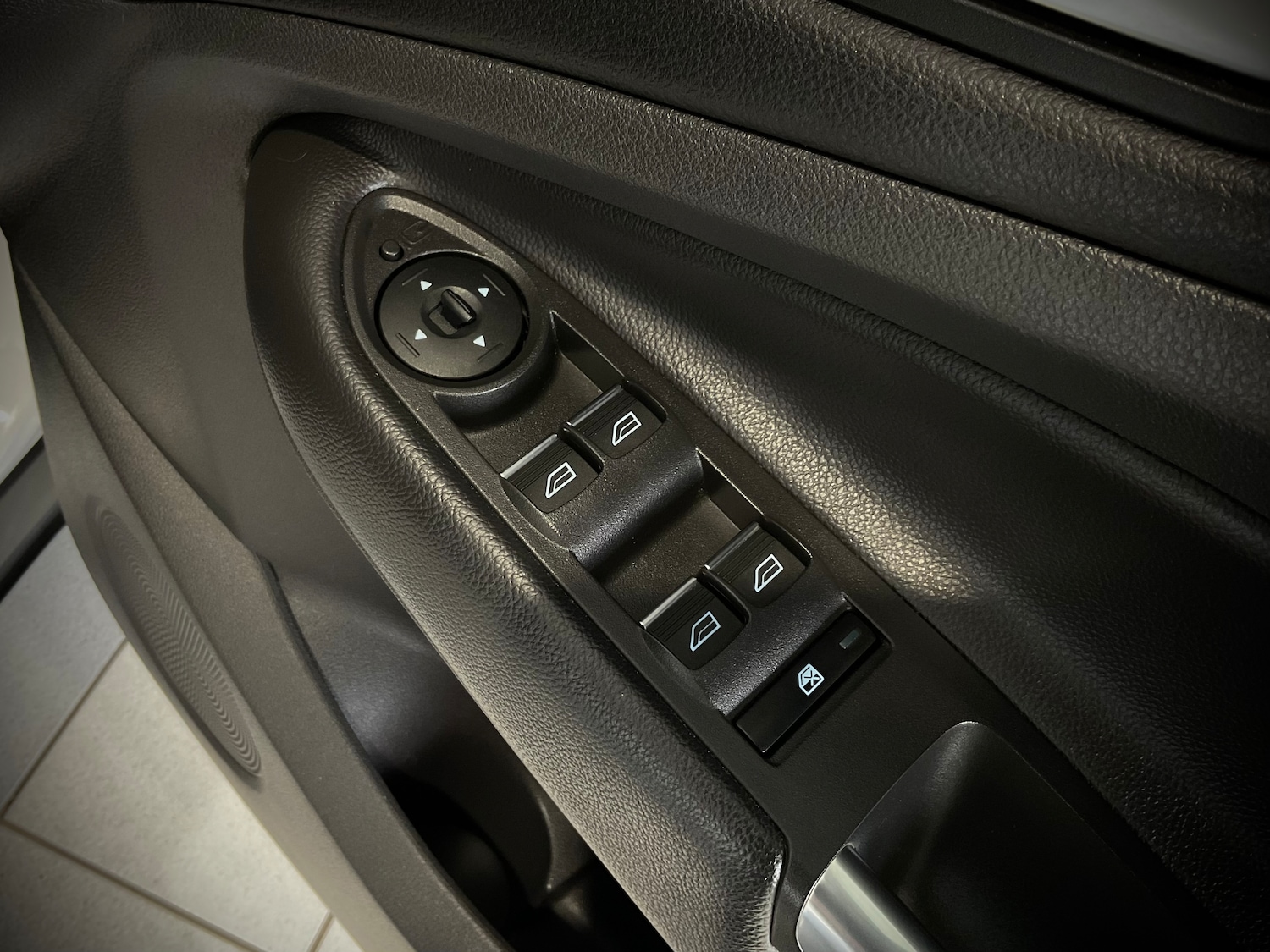 Used Ford Kuga 2018 for sale - 76476171: Photo 22