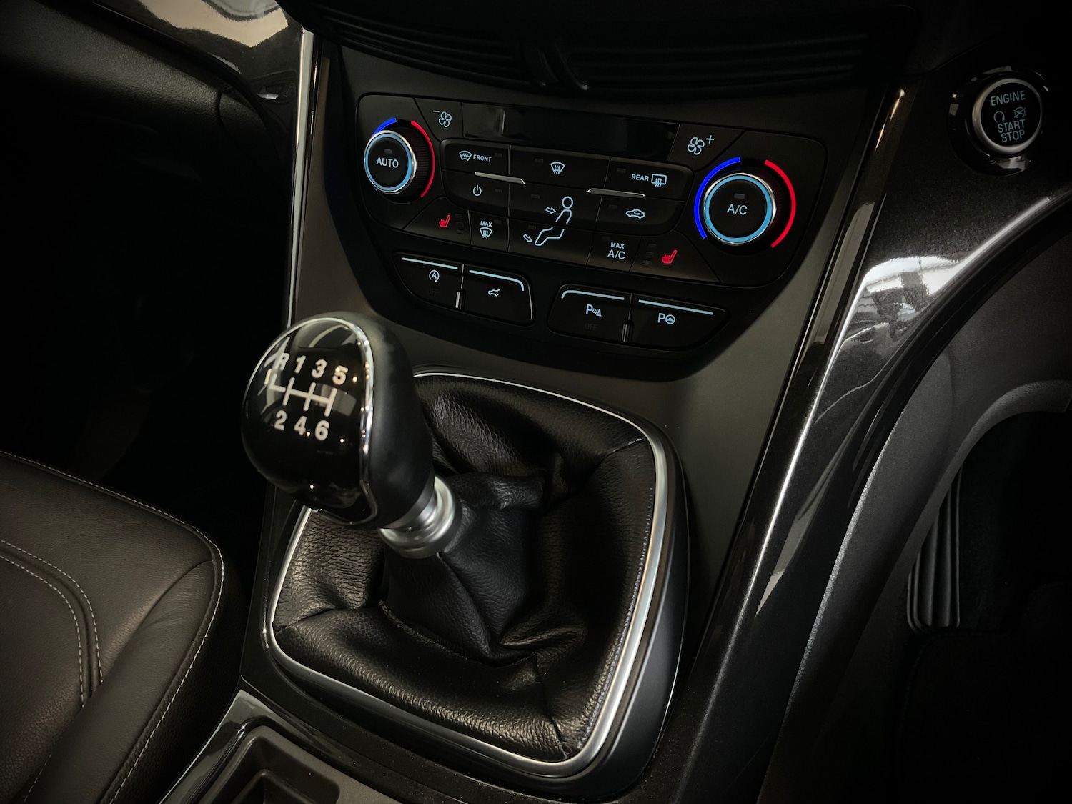 Used Ford Kuga 2018 for sale - 76476171: Photo 36