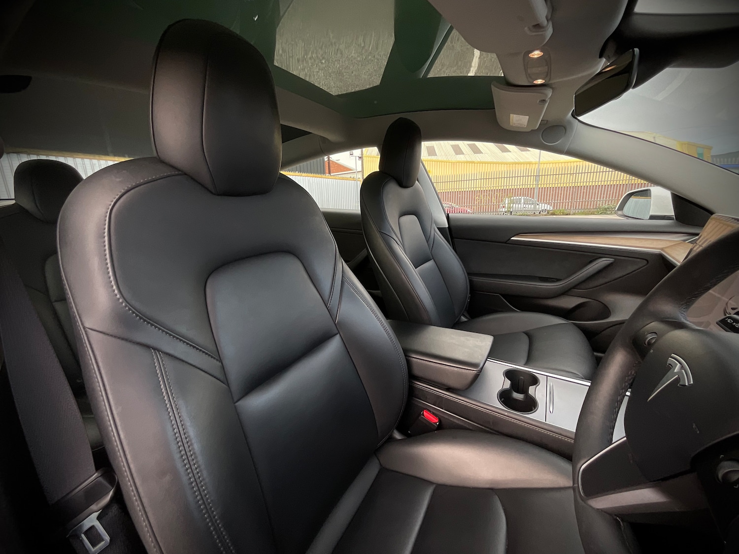 Used Tesla Model 3 2021 for sale - 76599694: Photo 8