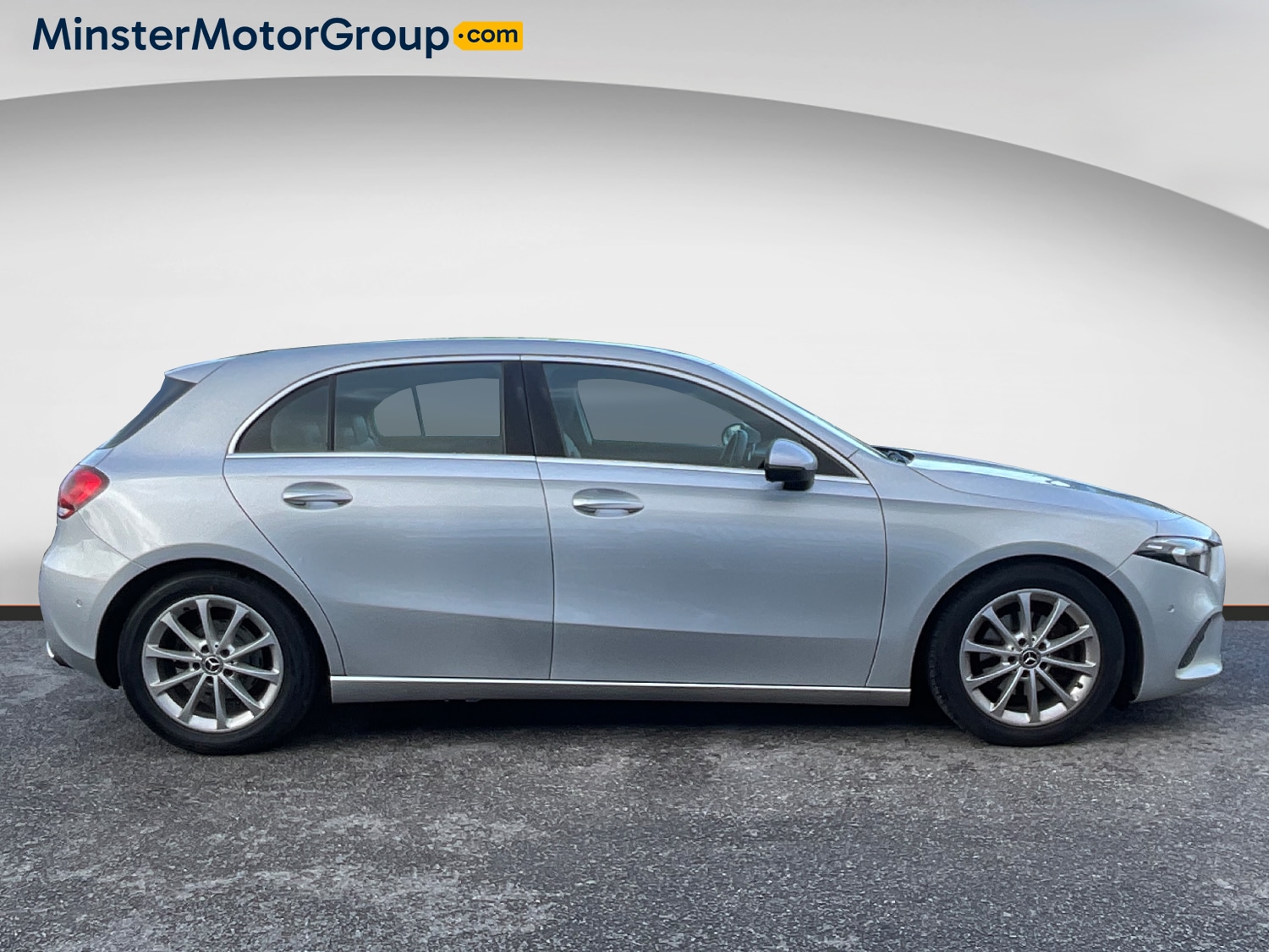 Used Mercedes-Benz A-Class 2018 for sale - 77567917: Photo 2