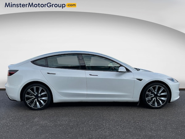 Used Tesla Model 3 2024 for sale - 76292535: Photo 2