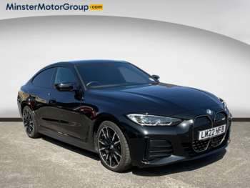 2022 - M50 4-Door