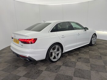 Used Audi A4 2019 for sale - 77194940: Photo
