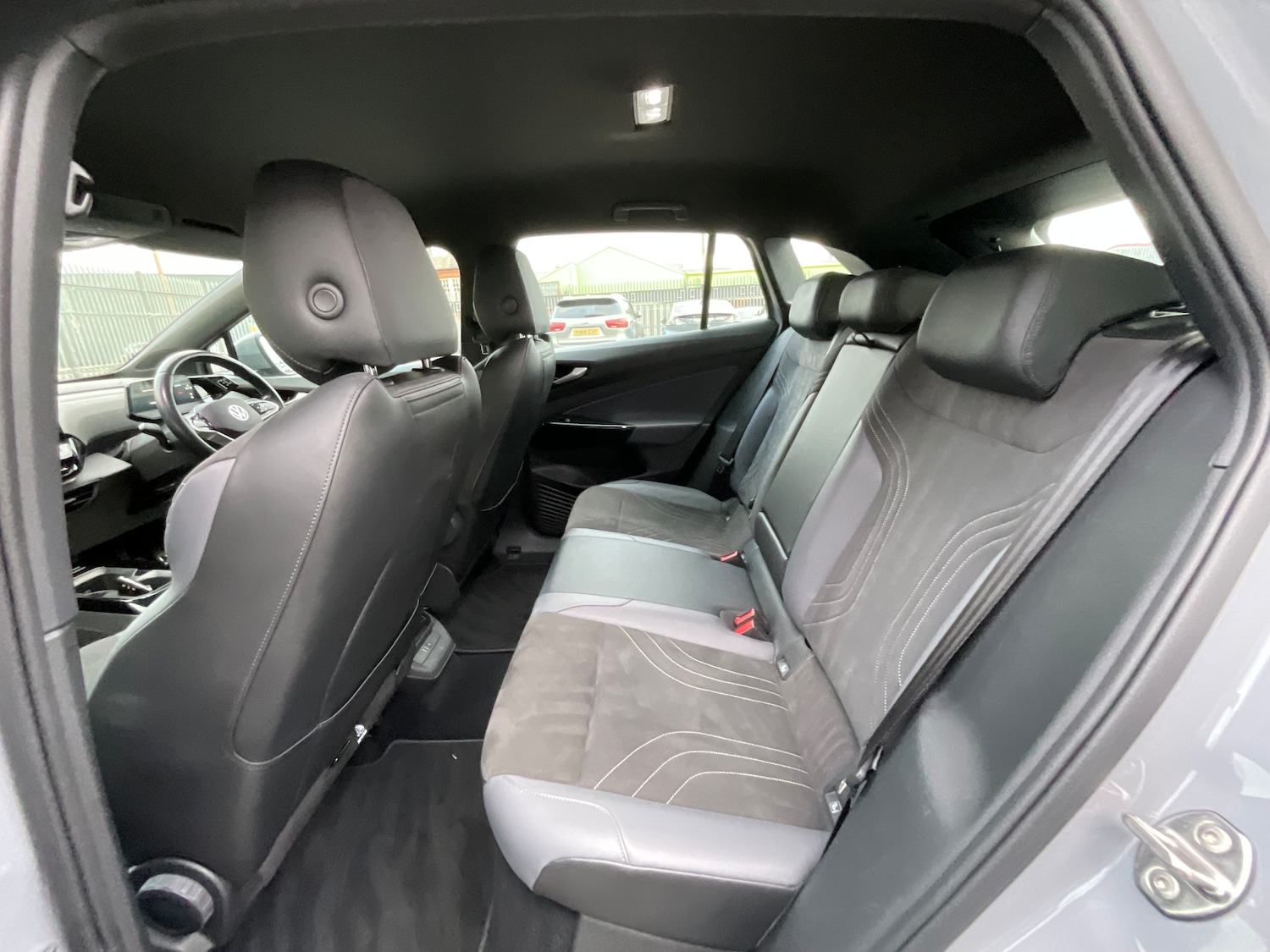 Used Volkswagen ID.4 2022 for sale - 77271682: Photo 15