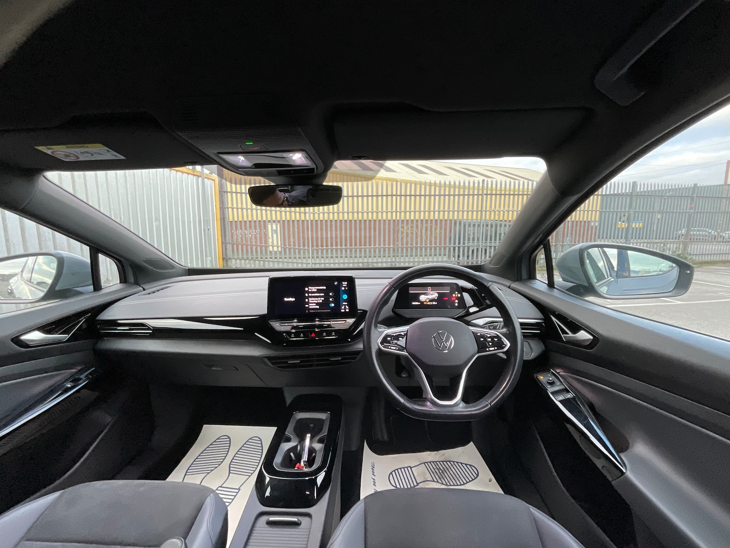 Used Volkswagen ID.4 2022 for sale - 77271682: Photo 6