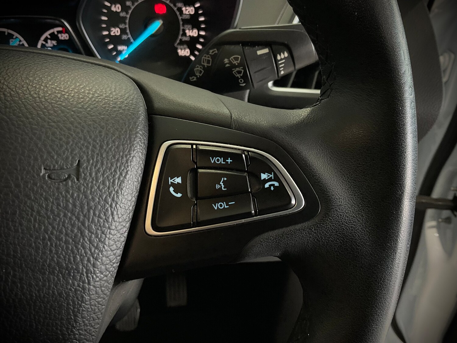 Used Ford Kuga 2018 for sale - 76143900: Photo 29