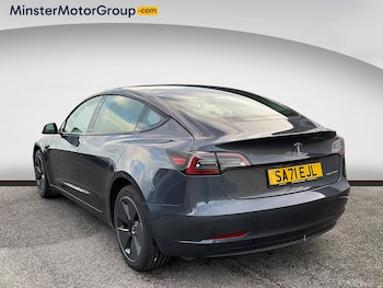 Used Tesla Model 3 2021 for sale - 77221182: Photo