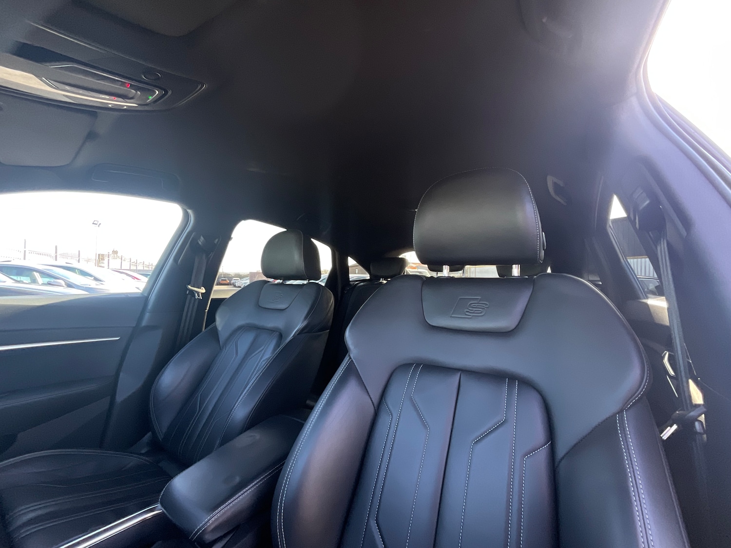 Used Audi e-tron 2023 for sale - 77458931: Photo 17