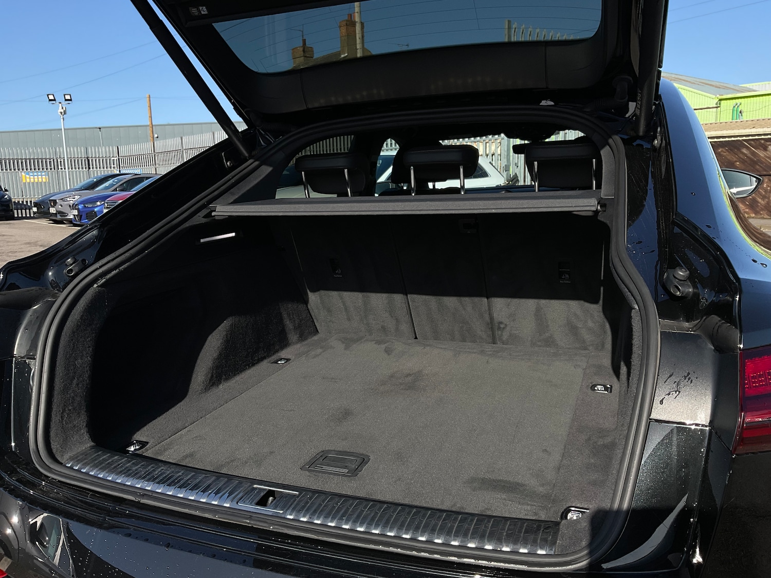 Used Audi e-tron 2023 for sale - 77458931: Photo 21