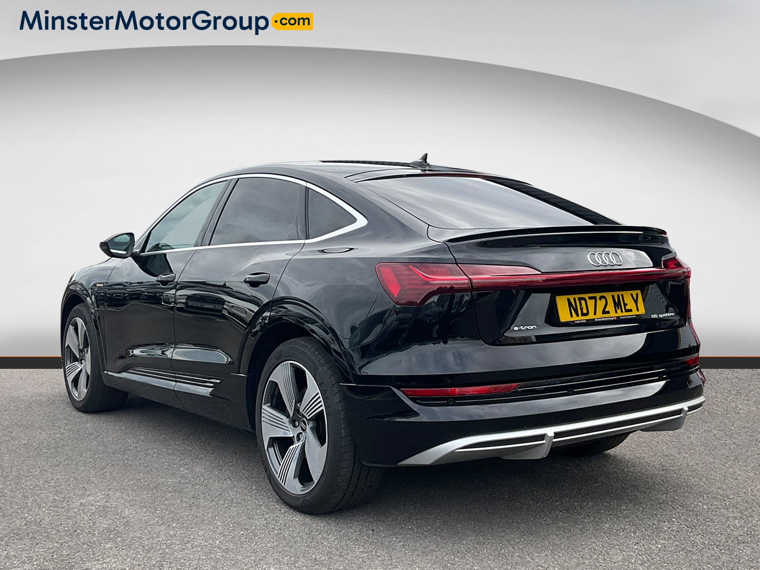 Used Audi e-tron 2023 for sale - 77458931: Photo 4