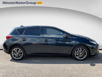 Used Toyota Auris 2017 for sale - 79252523: Photo