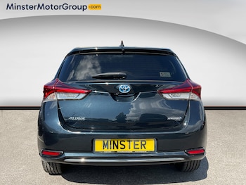 Used Toyota Auris 2017 for sale - 79252523: Photo