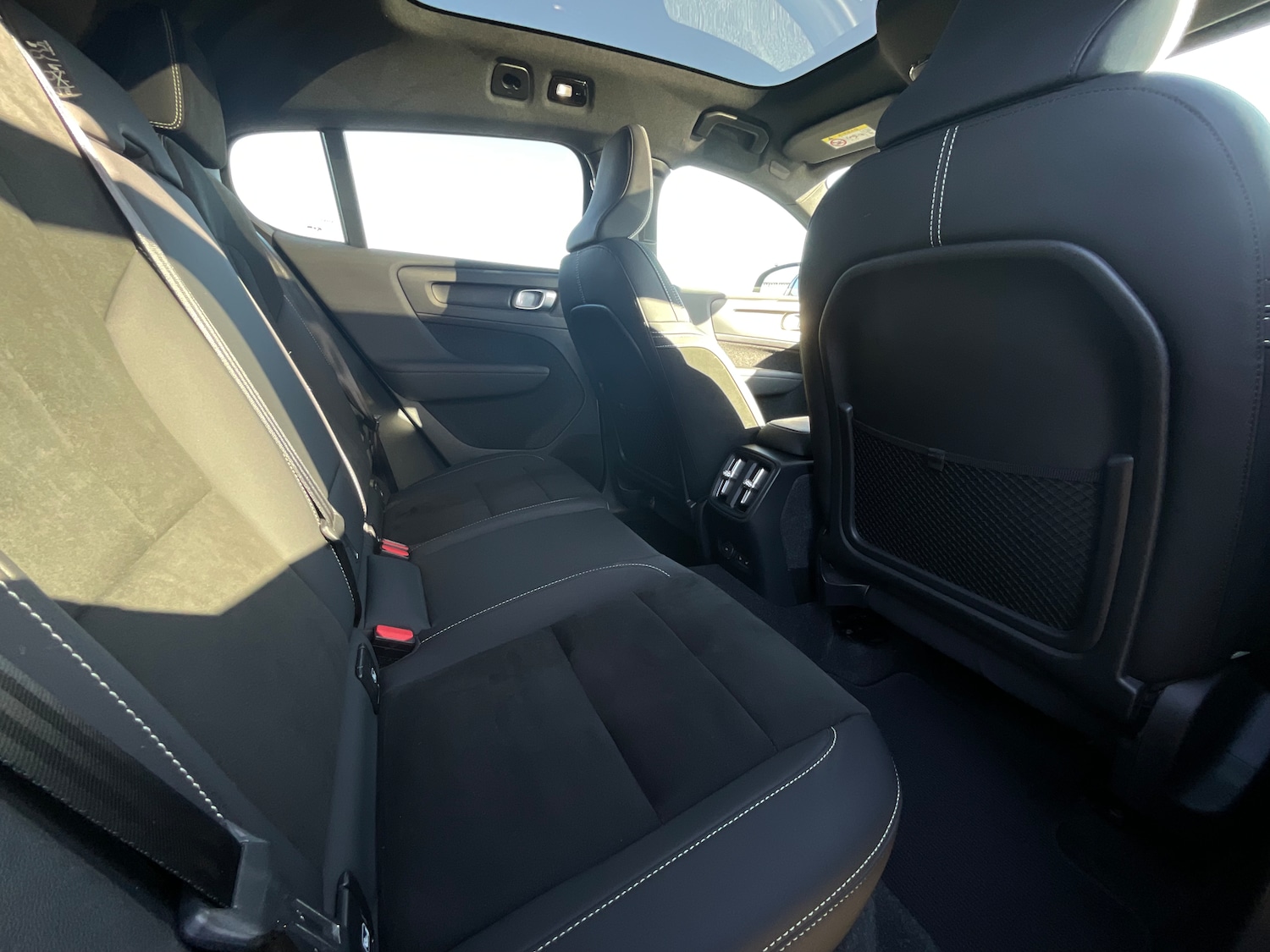 Used Volvo C40 2023 for sale - 77432212: Photo 10