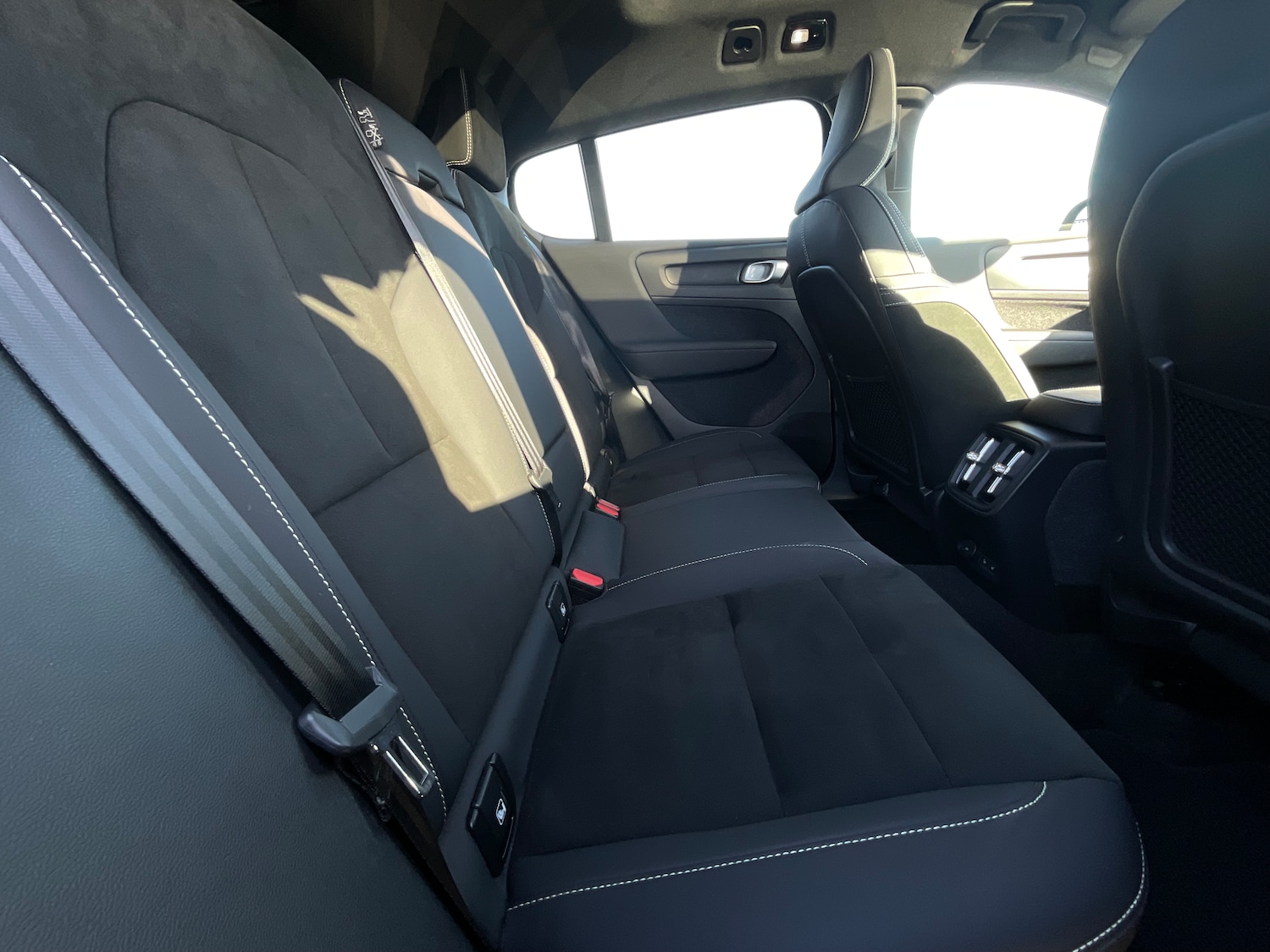 Used Volvo C40 2023 for sale - 77432212: Photo 12