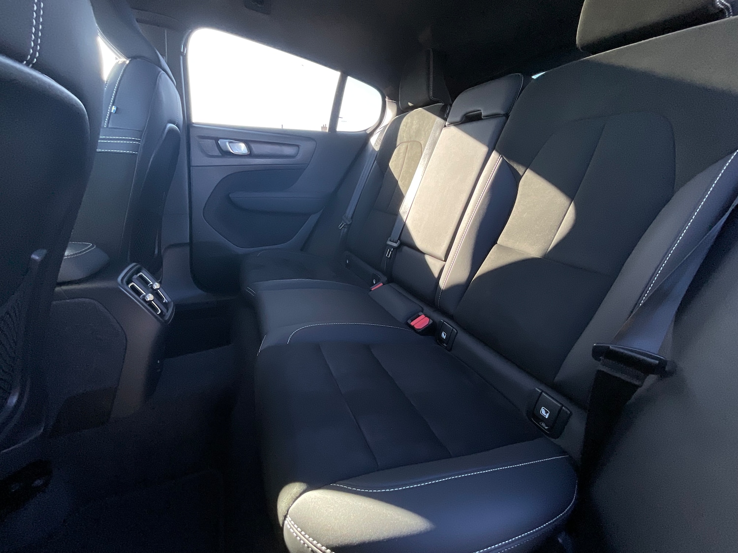 Used Volvo C40 2023 for sale - 77432212: Photo 14