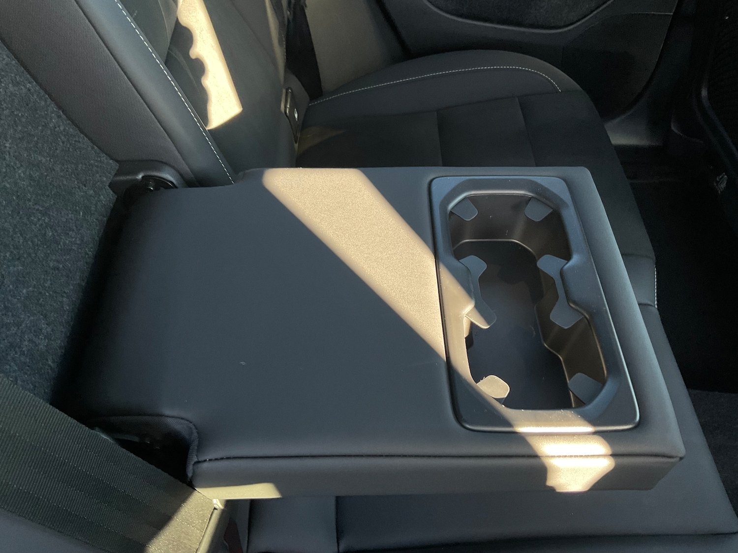 Used Volvo C40 2023 for sale - 77432212: Photo 25