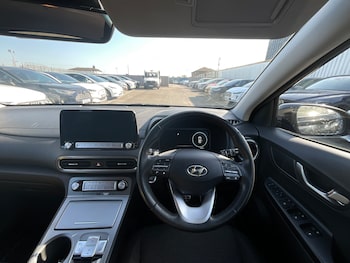 Used Hyundai KONA 2022 for sale - 77742280: Photo