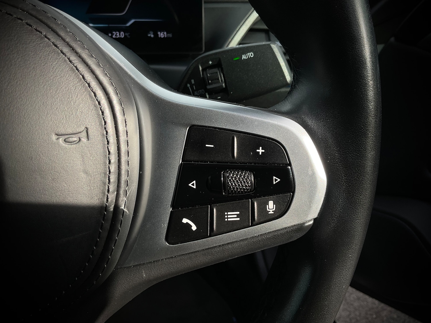 Used BMW i4 2022 for sale - 76102177: Photo 26