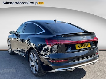 Used Audi e-tron 2023 for sale - 78121078: Photo