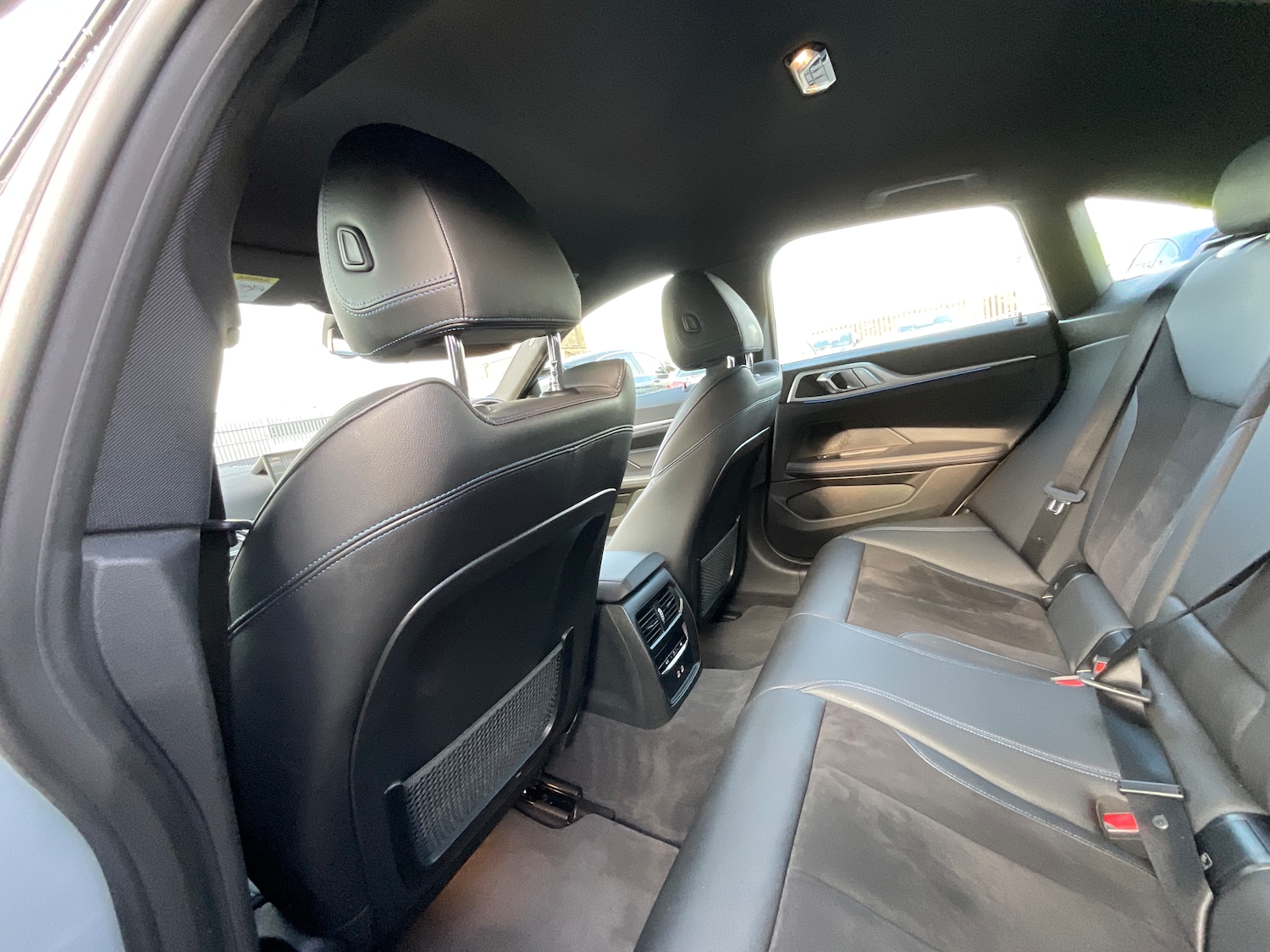 Used BMW i4 2023 for sale - 76412796: Photo 13