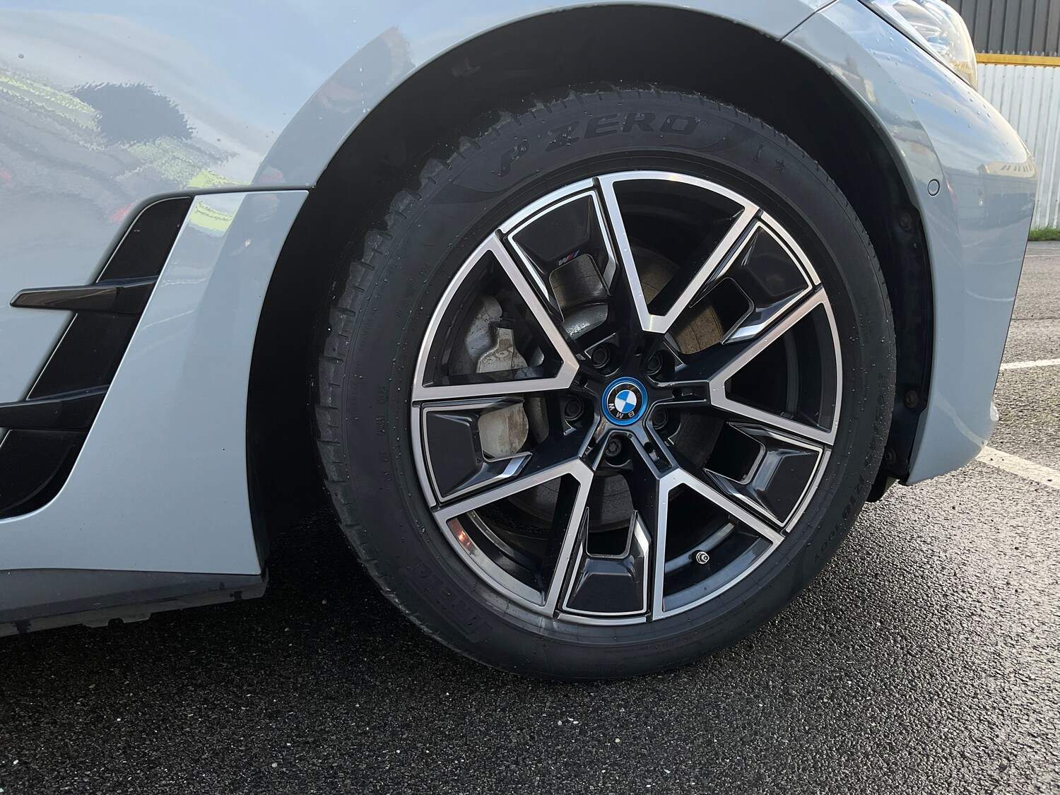 Used BMW i4 2023 for sale - 76412796: Photo 24