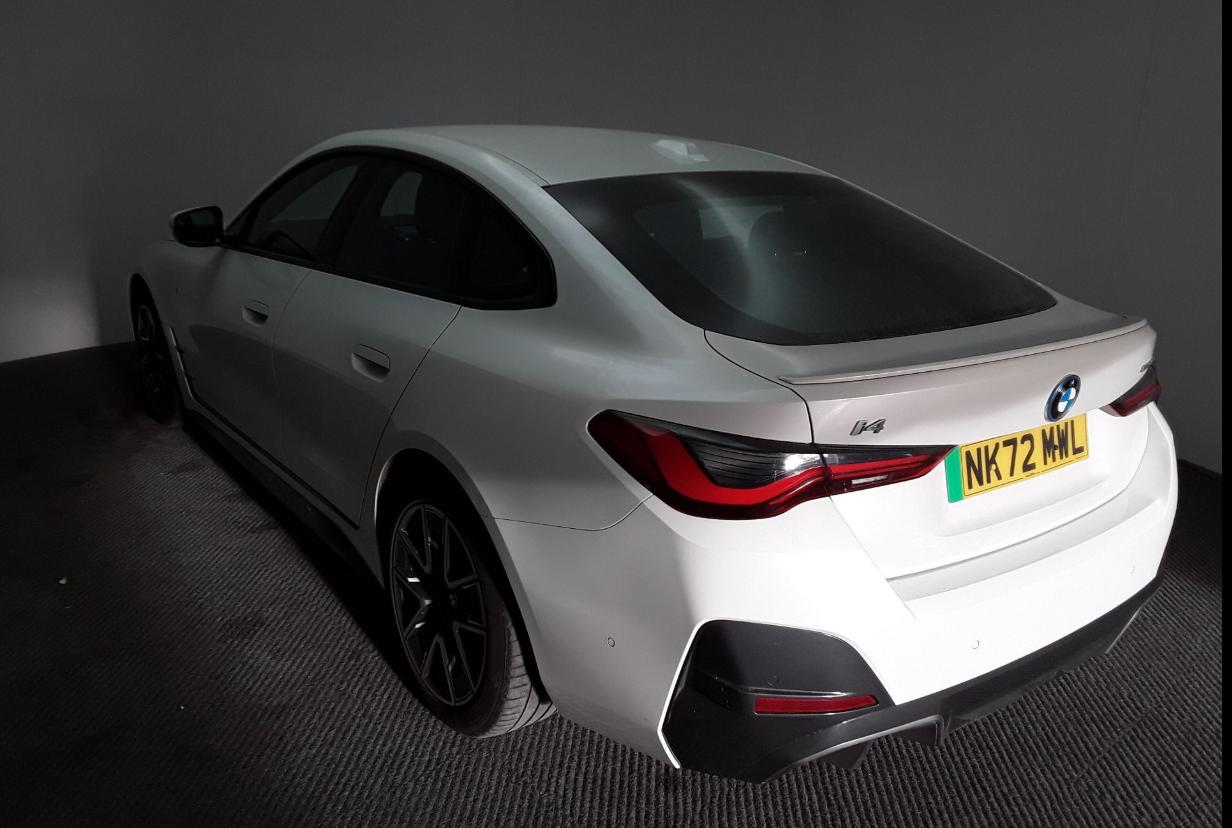 Used BMW i4 2022 for sale - 76777559: Photo 2