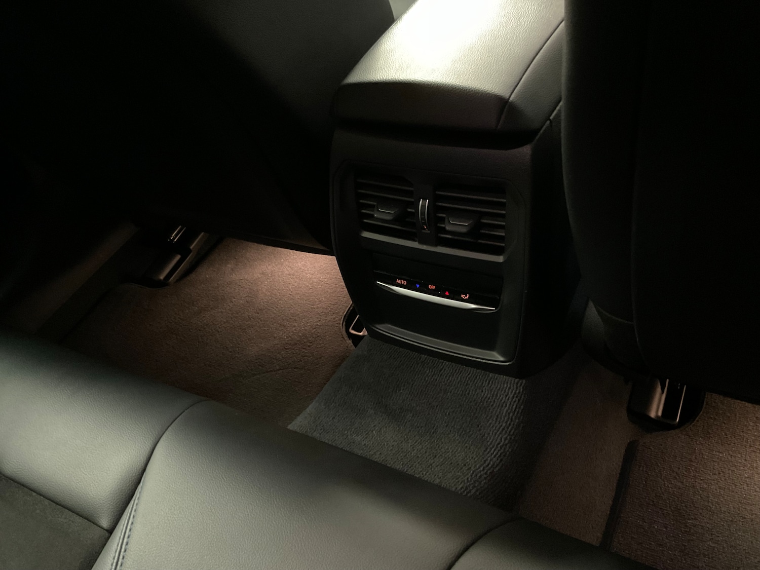 Used BMW i4 2022 for sale - 76777559: Photo 23