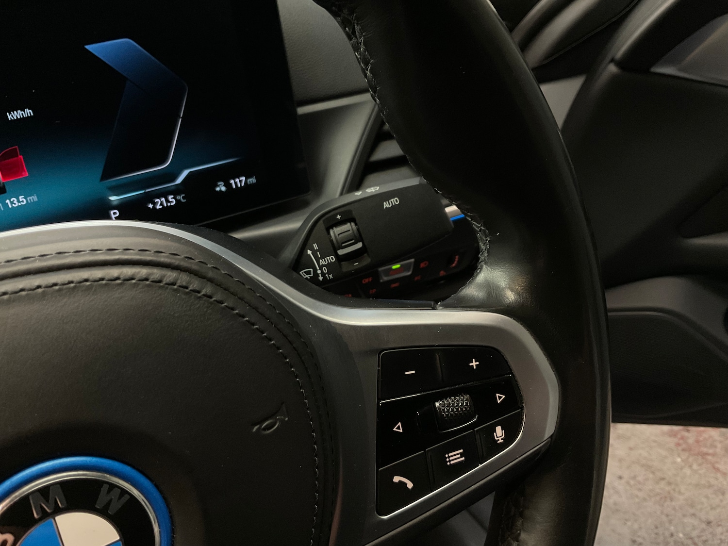 Used BMW i4 2022 for sale - 76777559: Photo 29