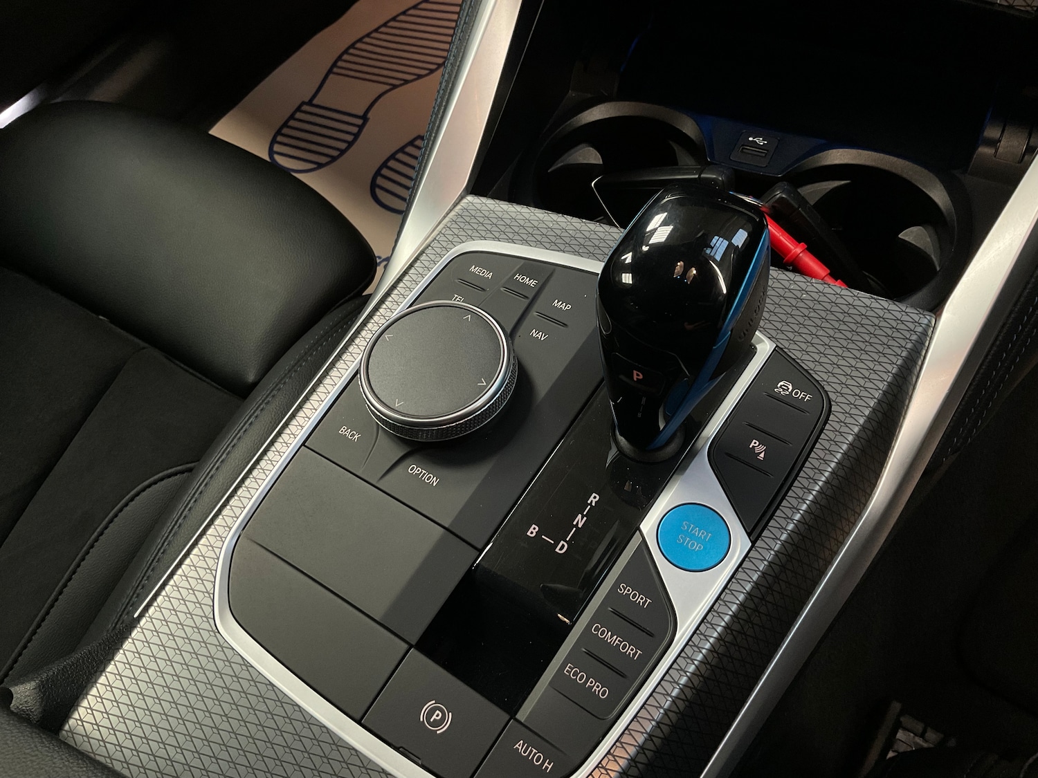 Used BMW i4 2022 for sale - 76777559: Photo 32