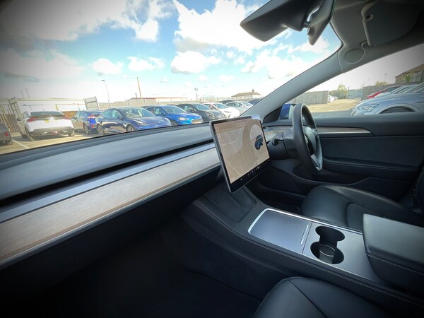 Used Tesla Model 3 2021 for sale - 76128320: Photo 14