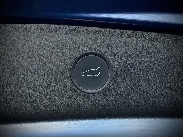 Used Tesla Model 3 2021 for sale - 76128320: Photo 18