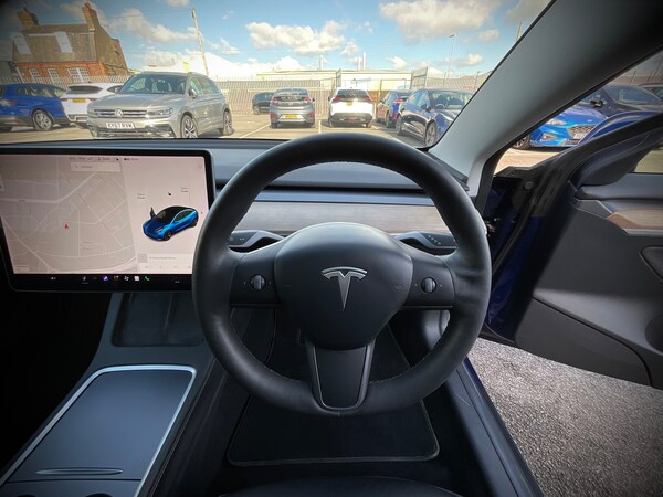 Used Tesla Model 3 2021 for sale - 76128320: Photo 21