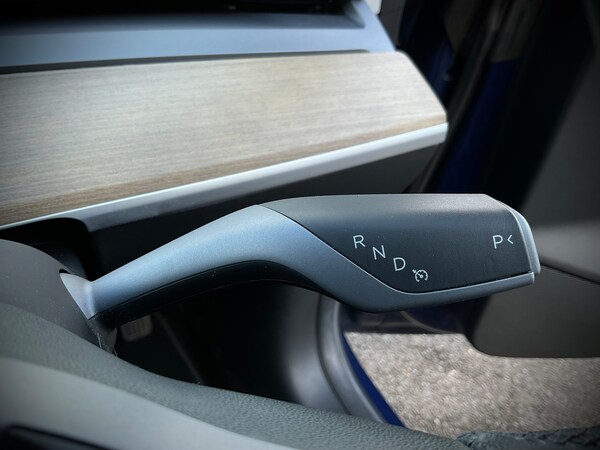 Used Tesla Model 3 2021 for sale - 76128320: Photo 25