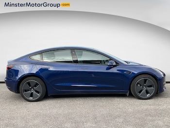 Used Tesla Model 3 2021 for sale - 76128320: Photo 2