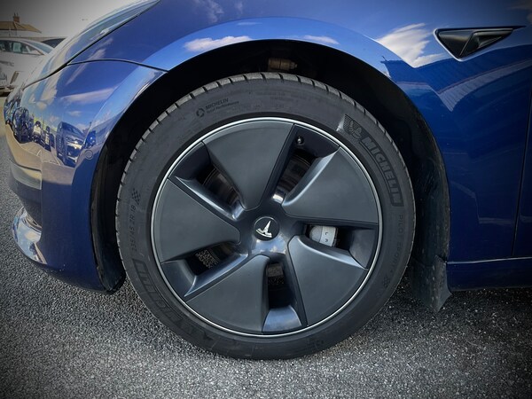 Used Tesla Model 3 2021 for sale - 76128320: Photo 40