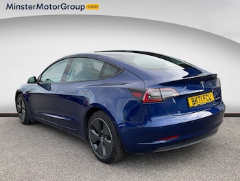 Used Tesla Model 3 2021 for sale - 76128320: Photo 4