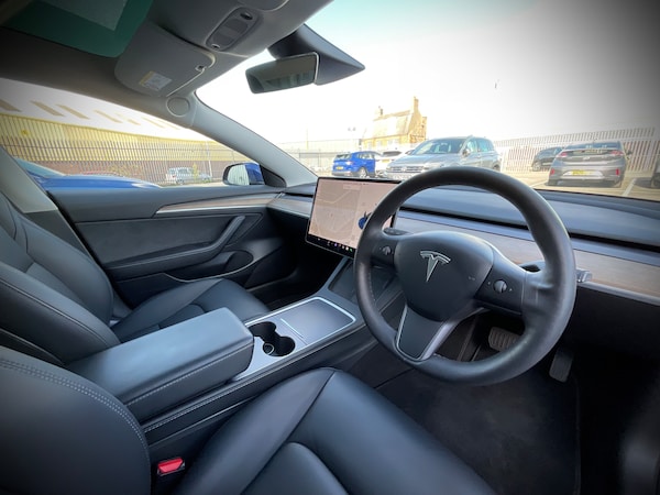 Used Tesla Model 3 2021 for sale - 76128320: Photo 7