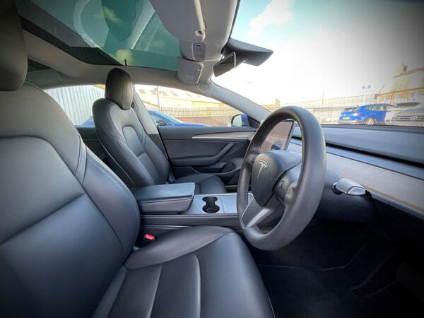 Used Tesla Model 3 2021 for sale - 76128320: Photo 8