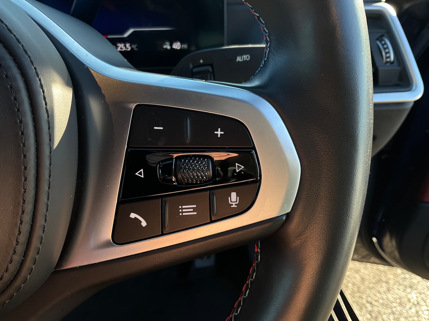 Used BMW i4 2022 for sale - 78065330: Photo 31