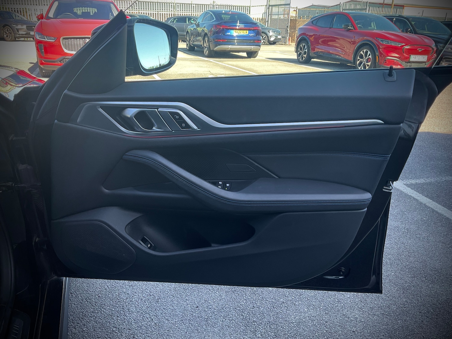 Used BMW i4 2022 for sale - 75983606: Photo 21