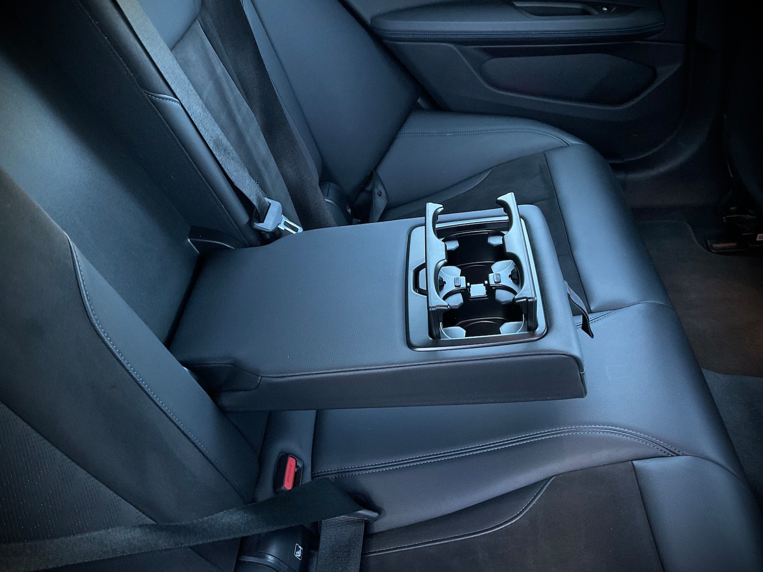 Used BMW i4 2022 for sale - 75983606: Photo 41