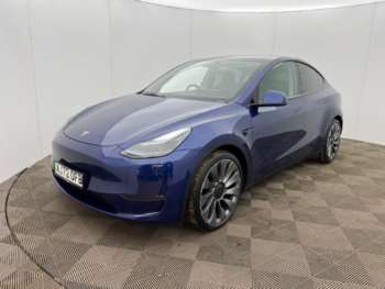 2022 - PERFORMANCE AWD 5-Door