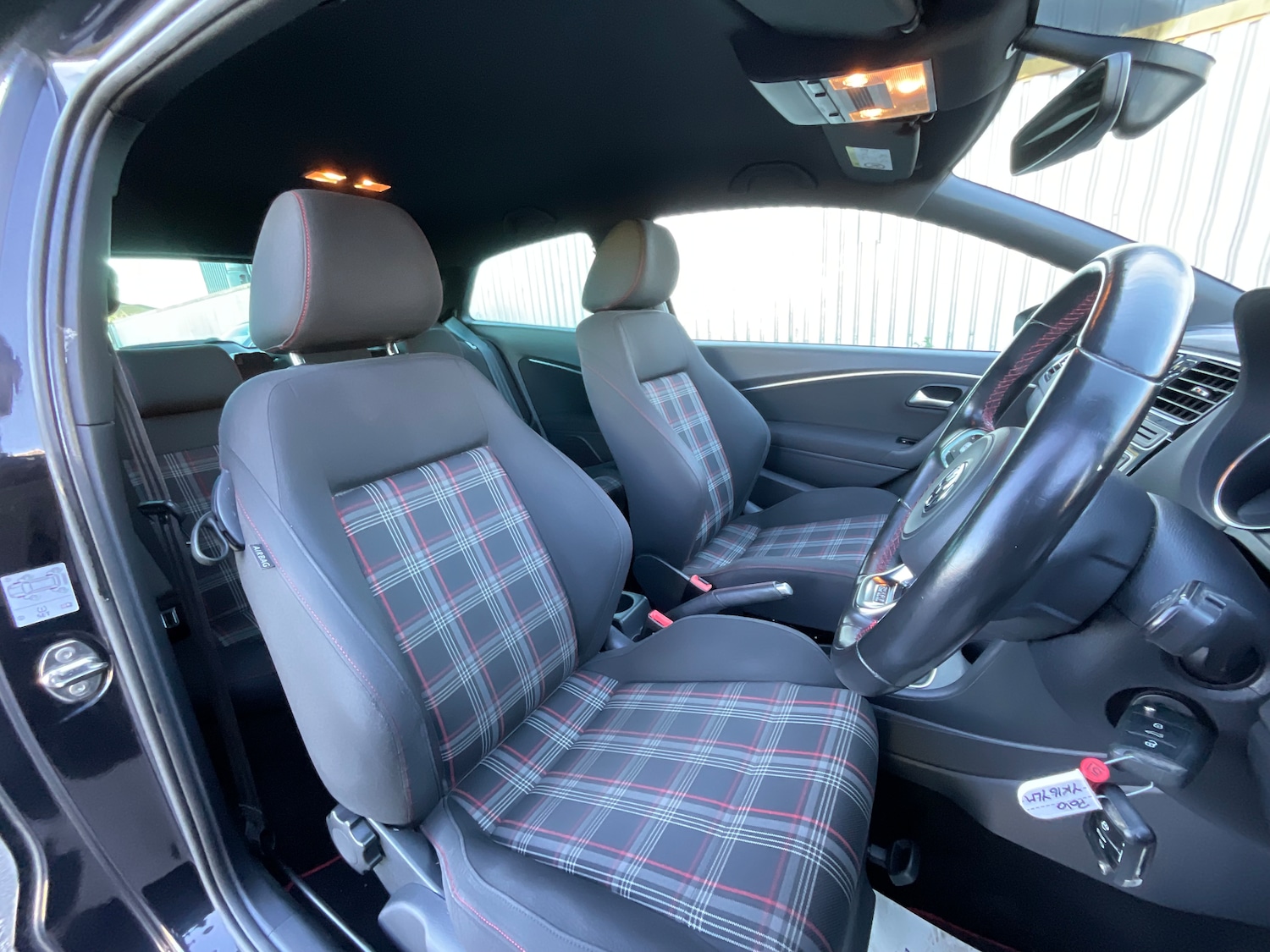 Used Volkswagen Polo 2016 for sale - 76762629: Photo 12