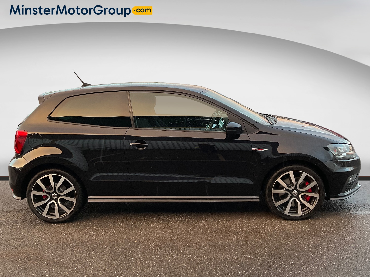 Used Volkswagen Polo 2016 for sale - 76762629: Photo 2