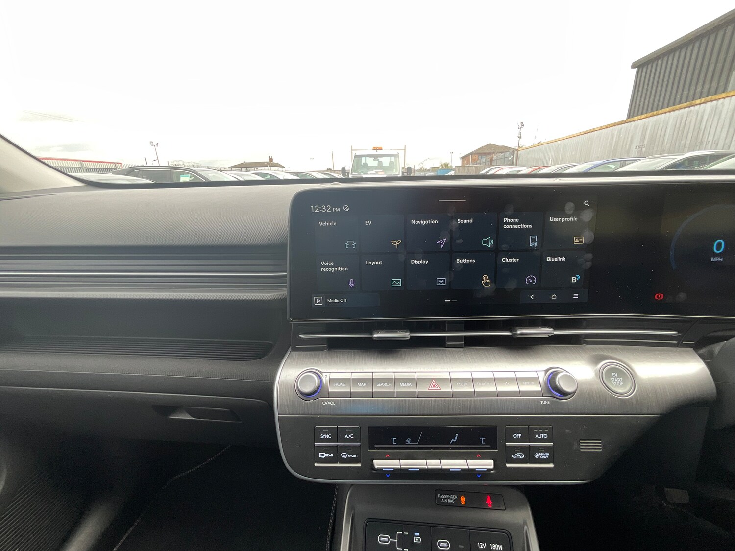 Used Hyundai KONA 2023 for sale - 78038292: Photo 12