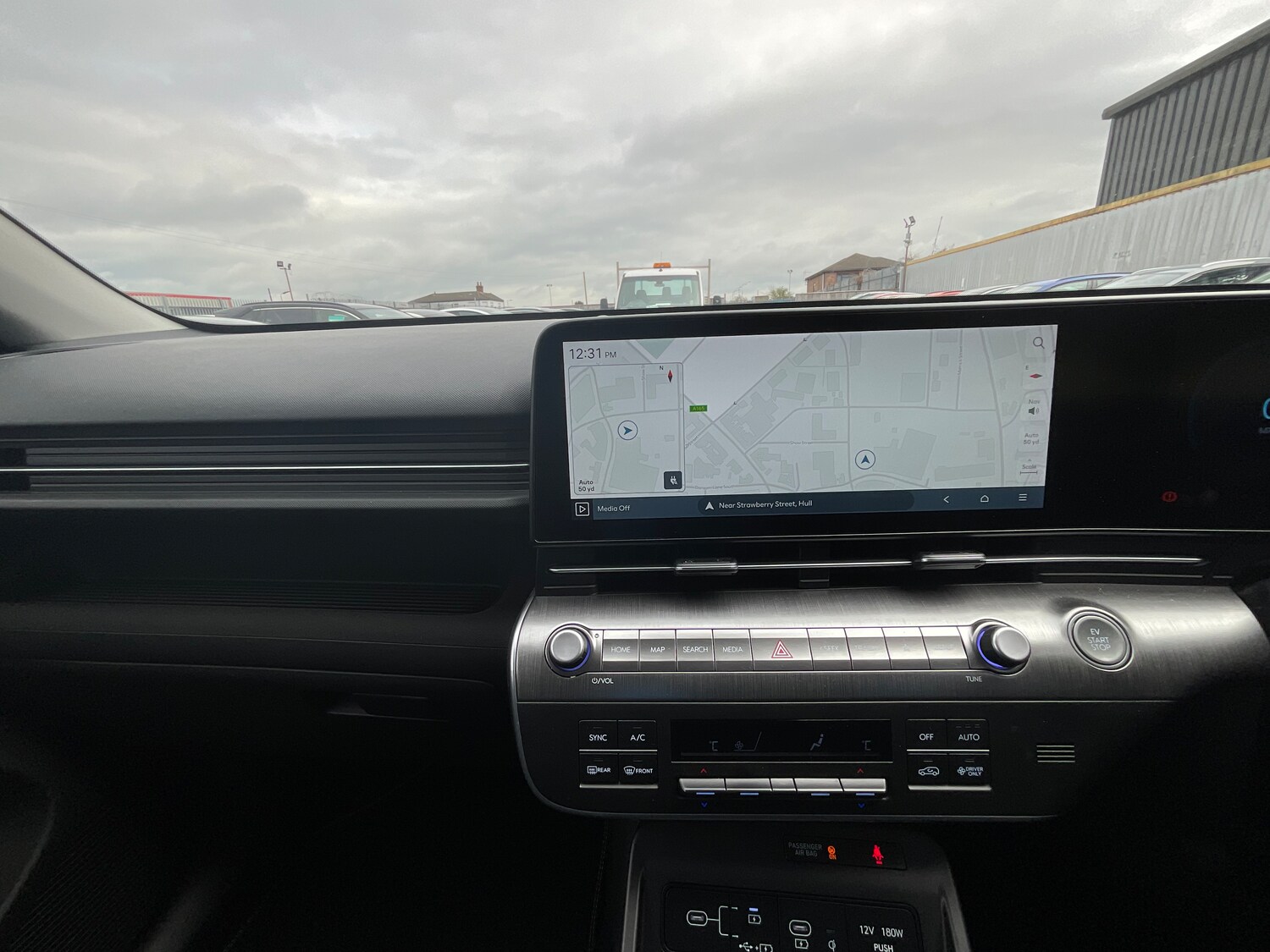 Used Hyundai KONA 2023 for sale - 78038292: Photo 9